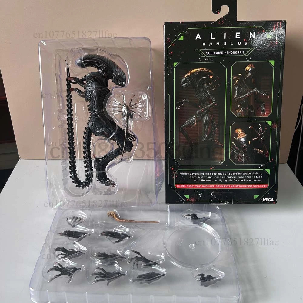 NECA The ALIEN Romulus Facehugger Ultimate Scorched Xenomorph and Accessory Set Action Figure Model Toy Room Decor Child Present