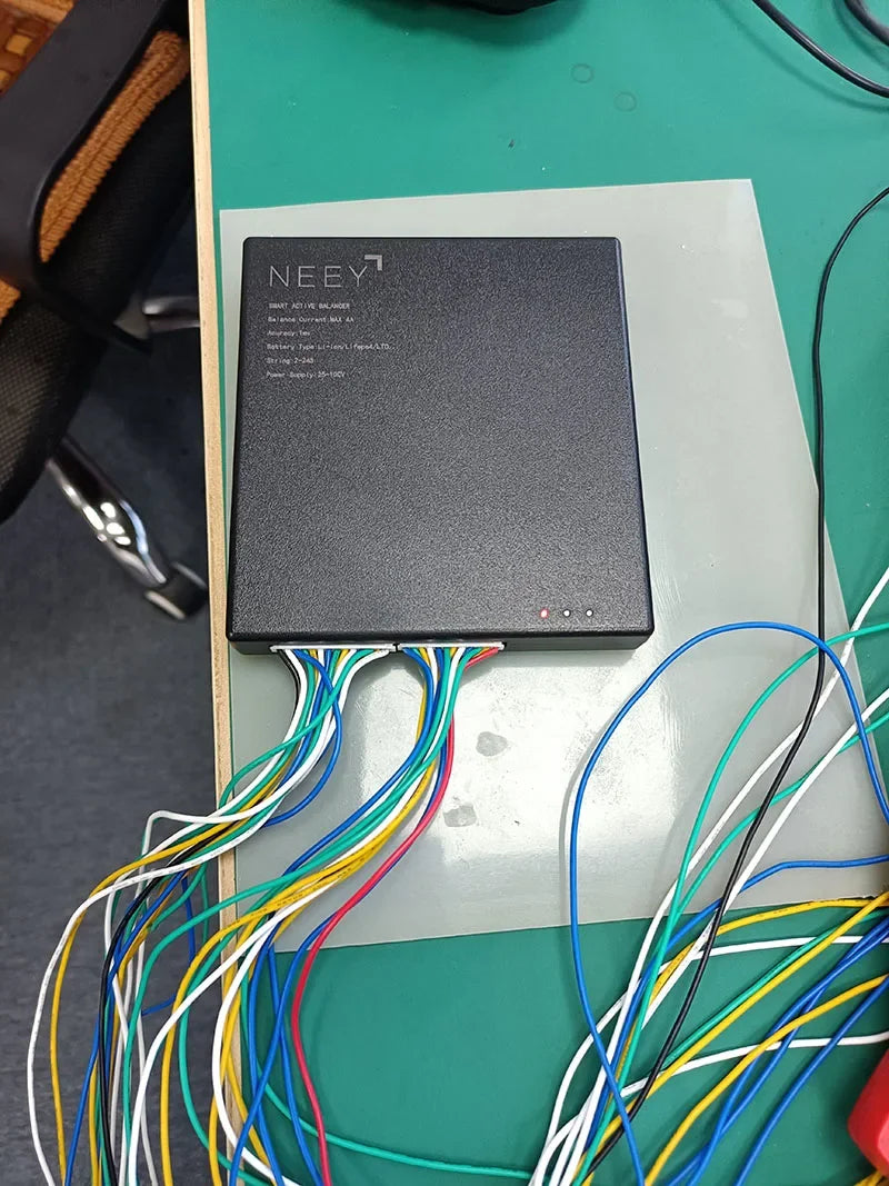 NEEY 4TH Version 4A Smart Active Balancer 8S 10S 14S 16S 20S 21S 22S 24S Lifepo4 / Li-ion/ LTO Battery Equalization