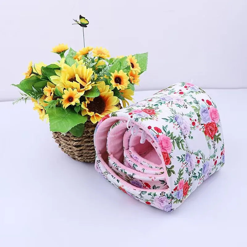 Cute Cartoon Winter Rabbit Squirrel Mini Cage Guinea Pig Nest Small Animal Mice Rat Pet Sleeping Bed Hamster House Warm Soft Mat