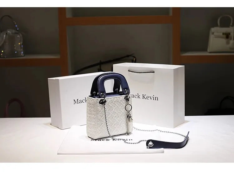 2024 New Fashion and Popular Handheld Square Bag with Contrast Color Women's Beautiful and Luxury Shoulder Bag with Decoration