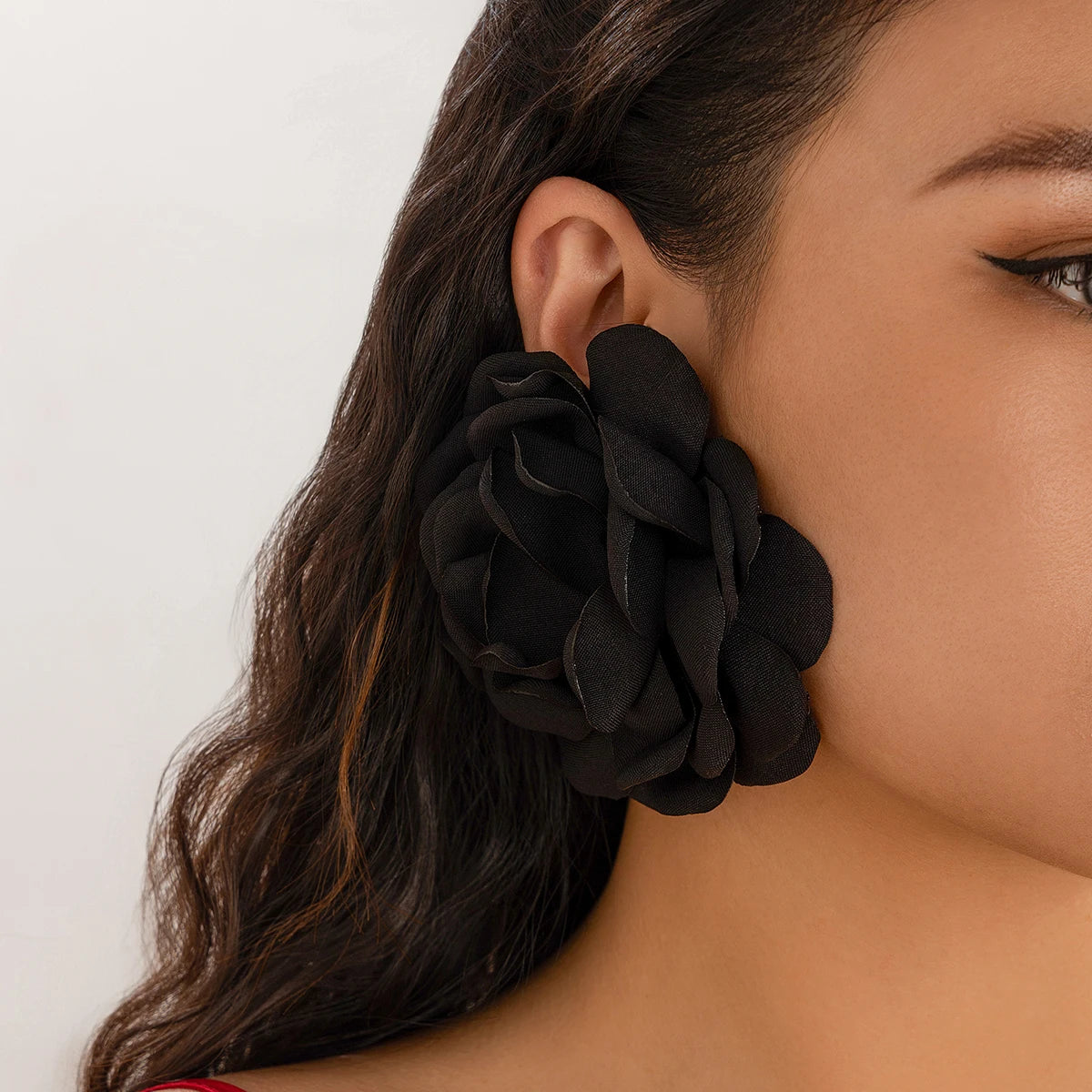 Salircon Exaggerated Large Rose Flower Earrings For Women 2024 Statement Pierced Stud Earrings Ladies Party Dinner Jewelry