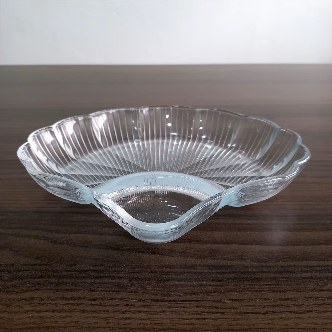 Shell Shaped Glass Plate