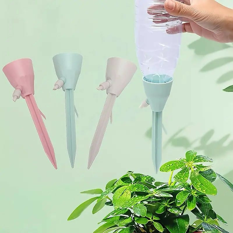 Automatic watering device for plants