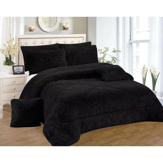 6*7 Fluffy duvet set ( 1 fluffy duvet,1pc bedsheet, 2pc pillow cases and 2throw pillow covers)