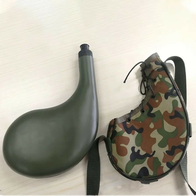 Outdoor camouflage water bottle..code 31