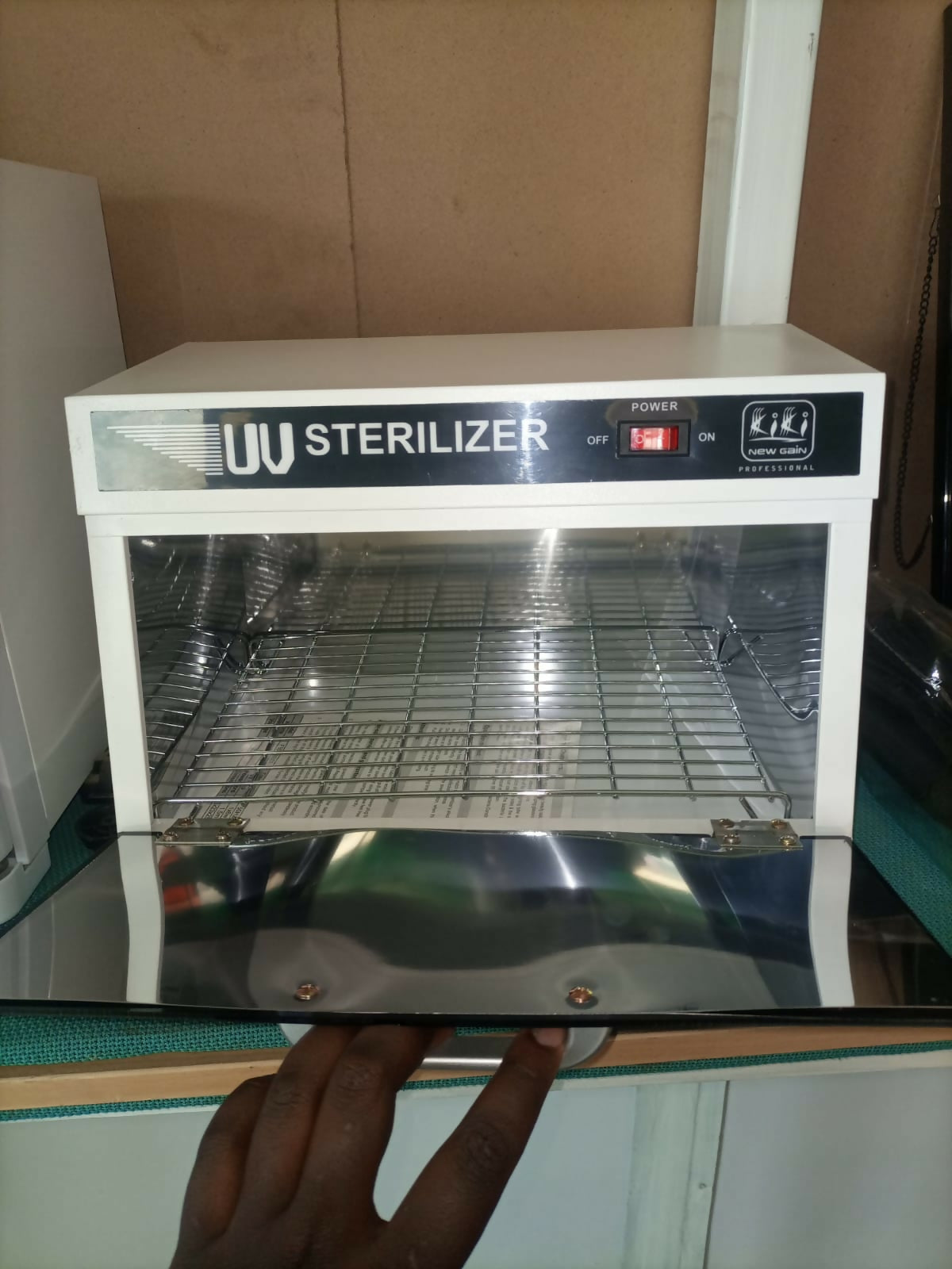 Commercial/domestic UV Sterilizer Machine