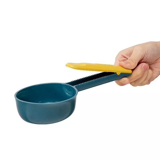 Scooping Spoons with Sealing Clip, Kitchen Household Rice Scoop, Multifunctional Flour and Grains Cup Measuring Spoon