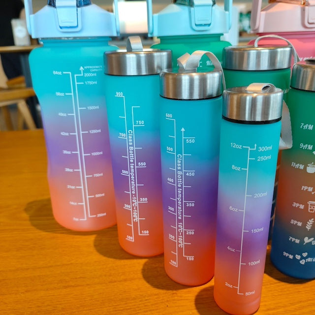 Leak-proof 4 in 1 Motivational Bottle, Plastic Water Bottle With Straw, Time Marker Drinking Bottles - 2000ml, 900ml, 600ml, 300ml