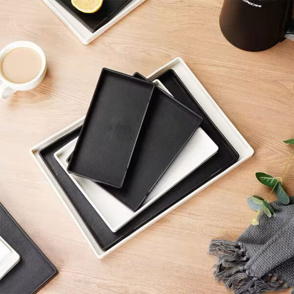 Modern Wood-Effect Serving Trays – Black & White