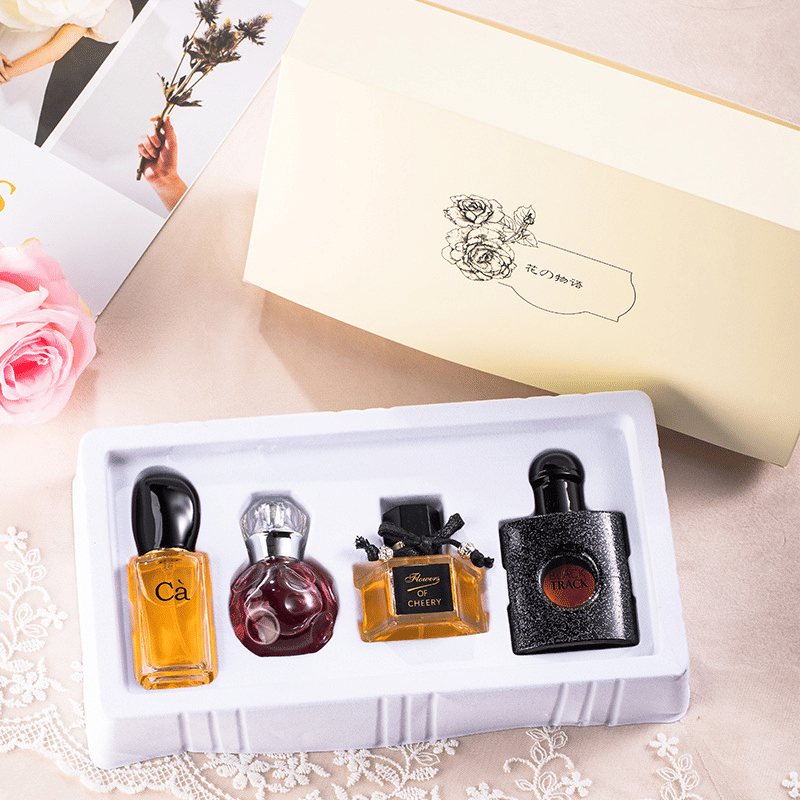 4-Piece Women's Floral Eau De Parfum Fragrance Gift Set