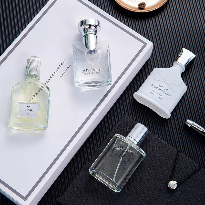Generic 4-Piece Men's Perfume Set Long-Lasting Fragrance Collection