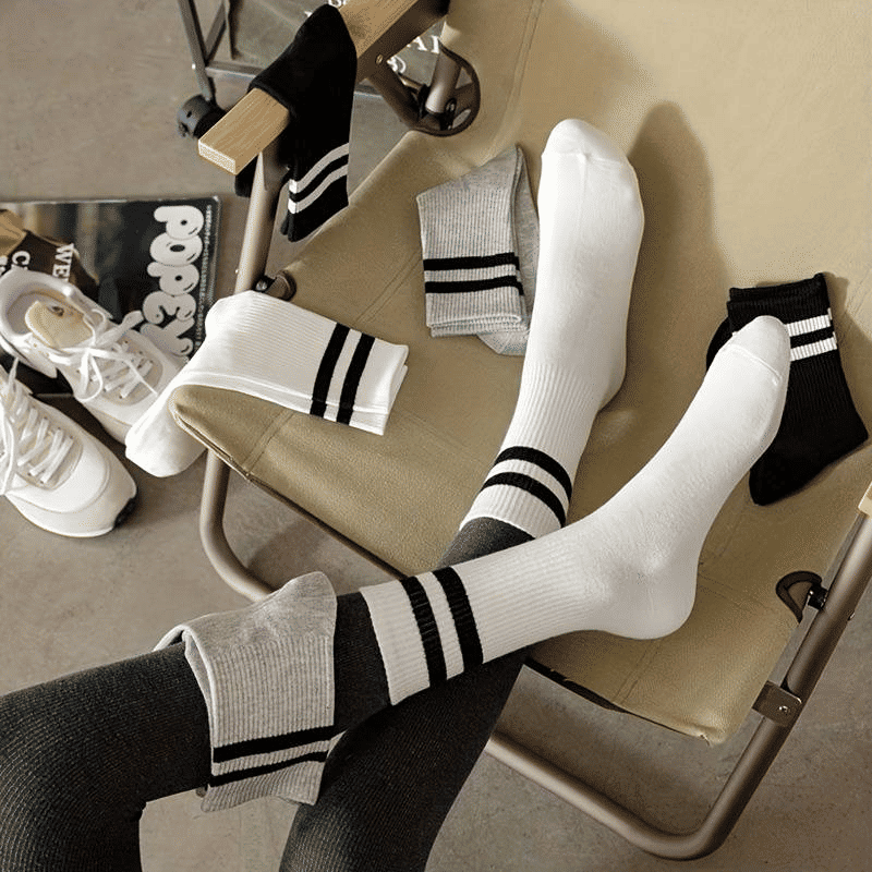 SXCHEN Unisex 5 Pairs Athletic Mid-Calf Socks - Trendy Sport & Casual