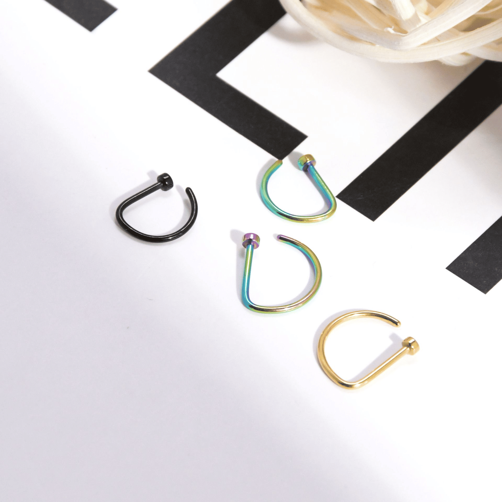 Versatile Fake Clip-On Nose Rings: Tiny Faux Piercing Hoops, No Piercing Required