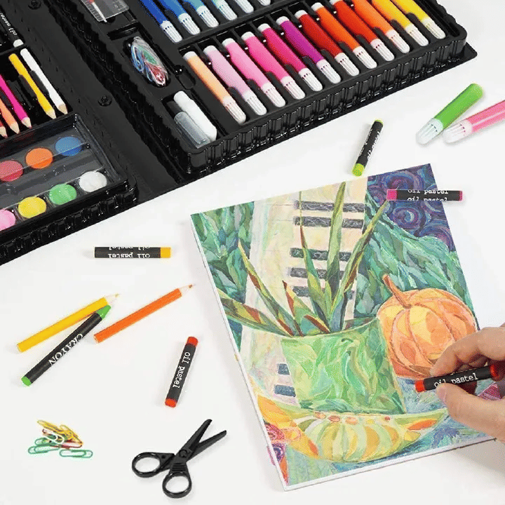 140-Piece Children's Art Drawing and Painting Kit Black