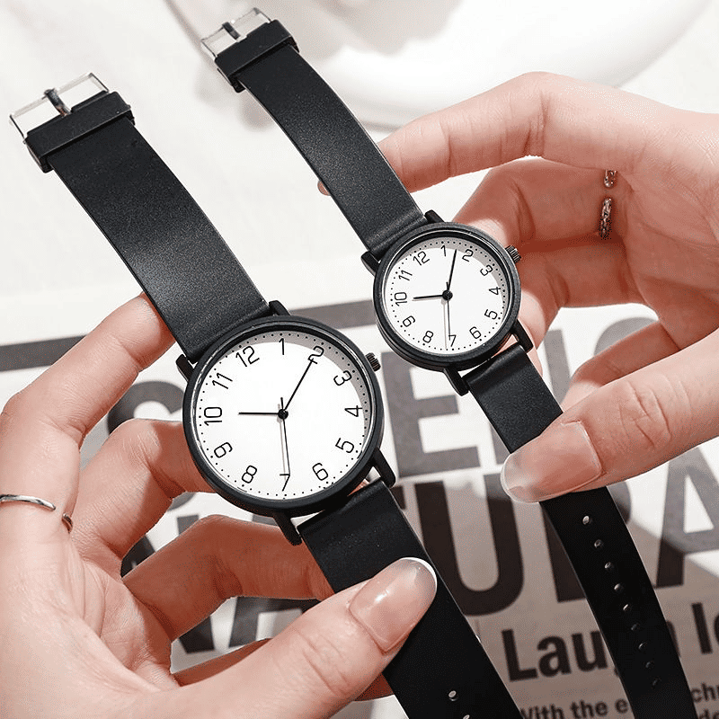 2-Piece Set Versatile Fashion Couple Watches for Students - Men and Women Quartz Wristwatches
