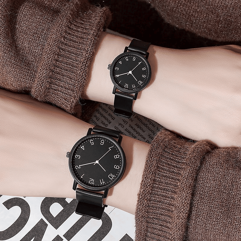 2-Piece Set Versatile Fashion Couple Watches for Students - Men and Women Quartz Wristwatches