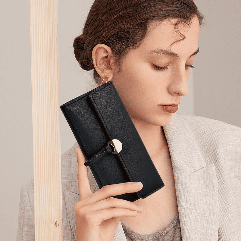 Elegant Women's Long Tri-Fold Wallet: Premium Synthetic Leather Card Holder Purse