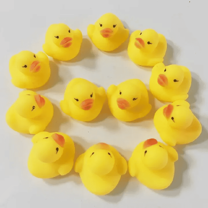 5PCS Rubber Squeaky Duck Bath Toy Set for Babies Yellow
