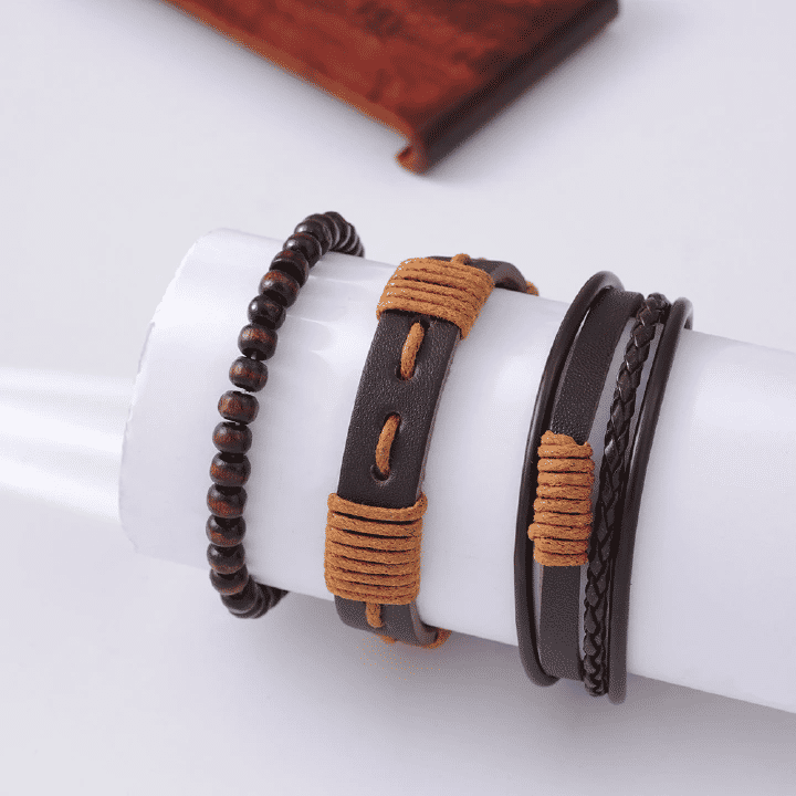 Generic 4-in-1 Men's Quartz Watch Set with 3 Bracelets Coffee