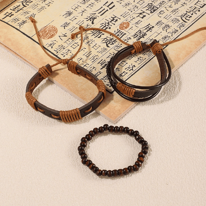 Generic 4-in-1 Men's Quartz Watch Set with 3 Bracelets Coffee
