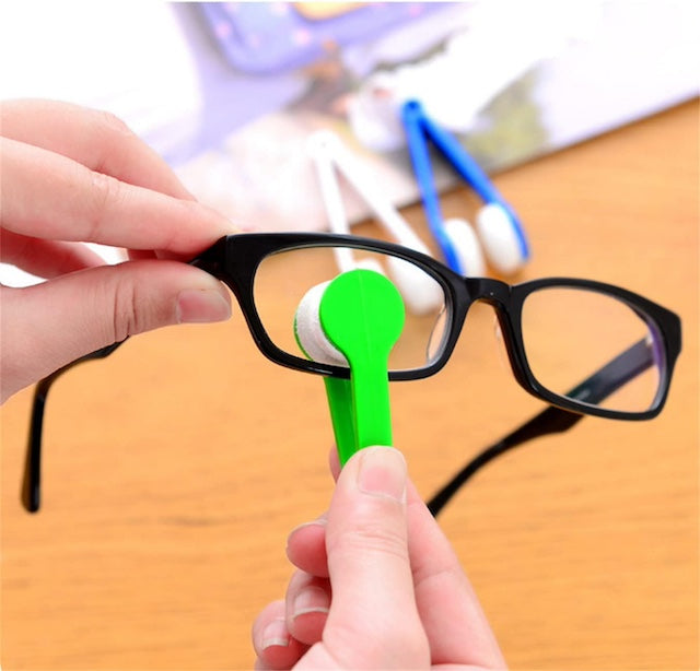 Portable Mini Eyeglass Sunglasses Cleaning Brush - Multifunctional Microfiber Cleaner for Clear Vision