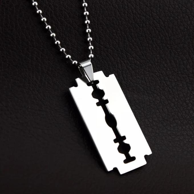 Creative Men's Stainless Steel Razor Pendant Chain Necklace, Titanium Steel Bead Chain