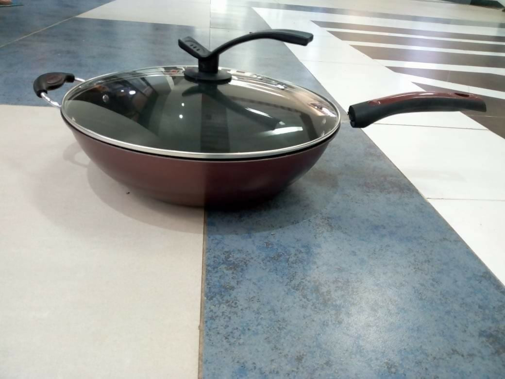 32cm Non-Stick Wok Deep & Stir-Frying Pan -Glass Lid