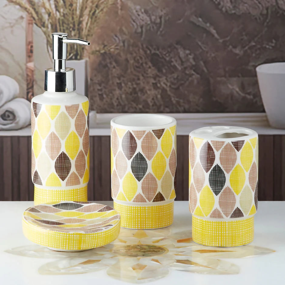 4pc Decorated Bathroom Accessory Set